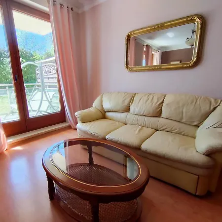 Apartament Tarasy Migowo Apartment