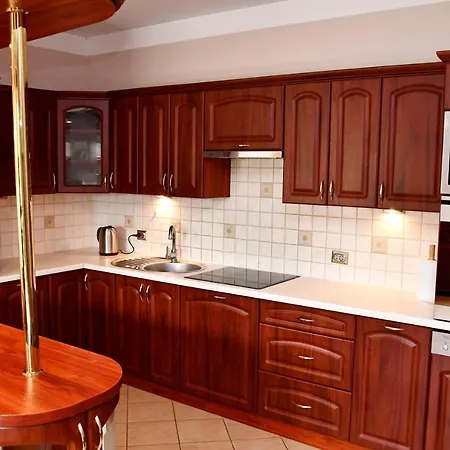 شقة Apartament Tarasy Migowo *